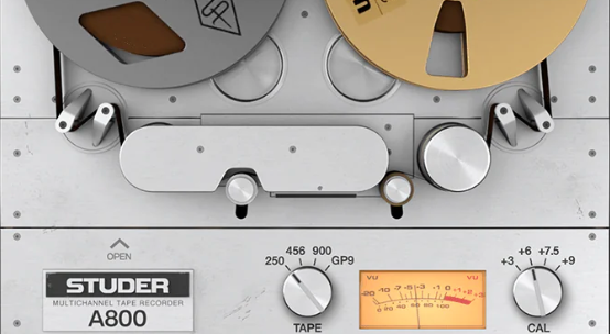 Studer A800 tape machine in the SlurME studio